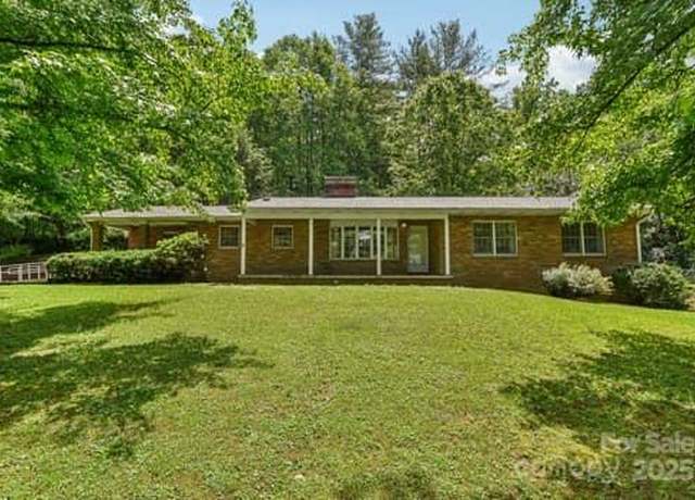 Property at 125 Merrill Rd, Fletcher, NC 28732, 3 beds, 2.5 baths