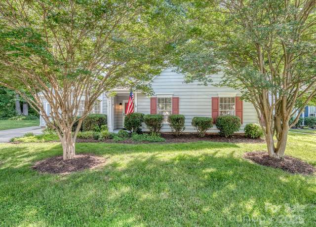 Property at 4801 Pennant Pl, Charlotte, NC 28212, 3 beds, 2 baths