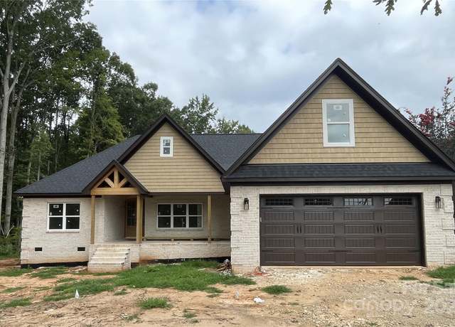 Property at 1500 Crowders Creek Rd, Gastonia, NC 28052, 3 beds, 2 baths