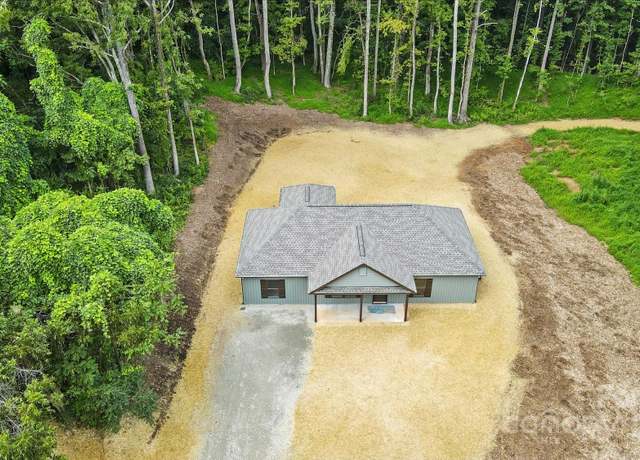 Property at 233 Lincoln Rd, York, SC 29745, 3 beds, 2 baths