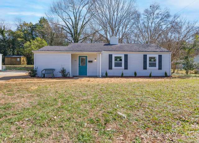 Property at 910 Mcdow Dr, Rock Hill, SC 29732, 3 beds, 2 baths