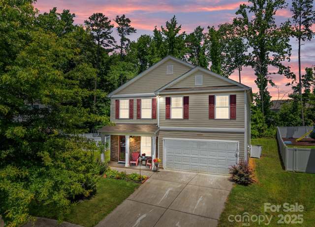 Property at 5009 Granite Creek Ln, Charlotte, NC 28269, 3 beds, 2.5 baths