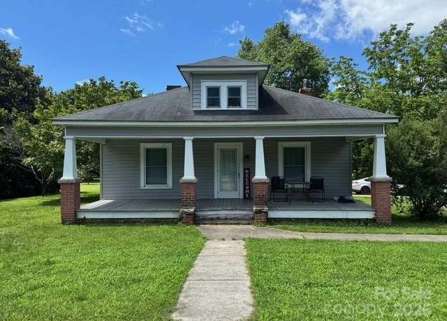 Property at 2417 Statesville Blvd, Salisbury, NC 28147, 3 beds, 1 bath
