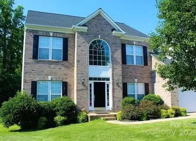 Property at 219 Flowering Grove Ln, Mooresville, NC 28115, 5 beds, 3.5 baths