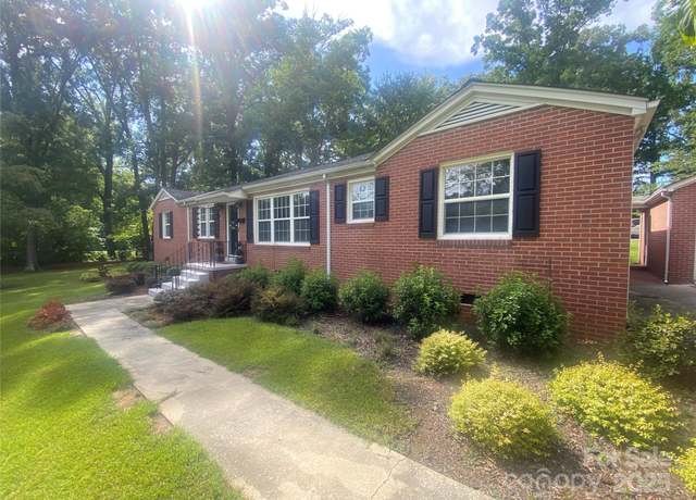 Property at 704 Marion Sims Dr, Lancaster, SC 29720, 4 beds, 2 baths