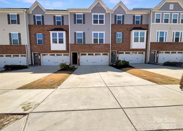 Property at 2557 Grantham Place Dr, Fort Mill, SC 29715, 3 beds, 2.5 baths