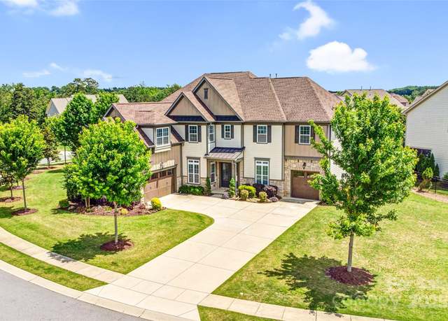 Property at 13204 Feale Ct, Charlotte, NC 28278, 5 beds, 4.5 baths