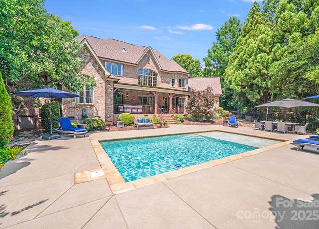 Property at 600 Beauhaven Ln, Waxhaw, NC 28173, 4 beds, 4.5 baths