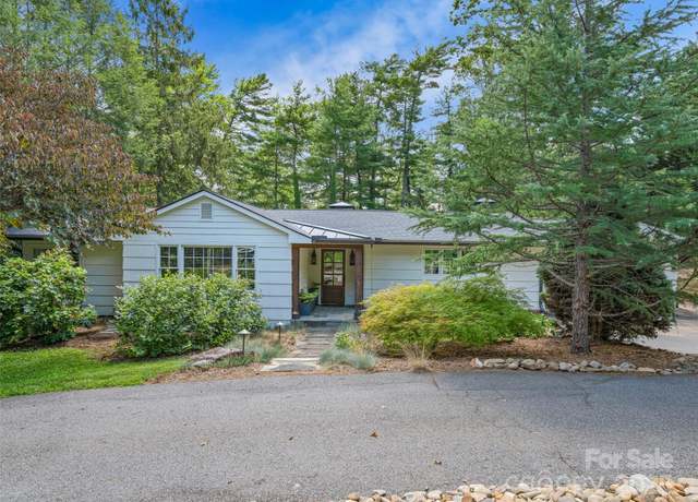Property at 13 Robinhood Rd, Asheville, NC 28804, 3 beds, 4.5 baths