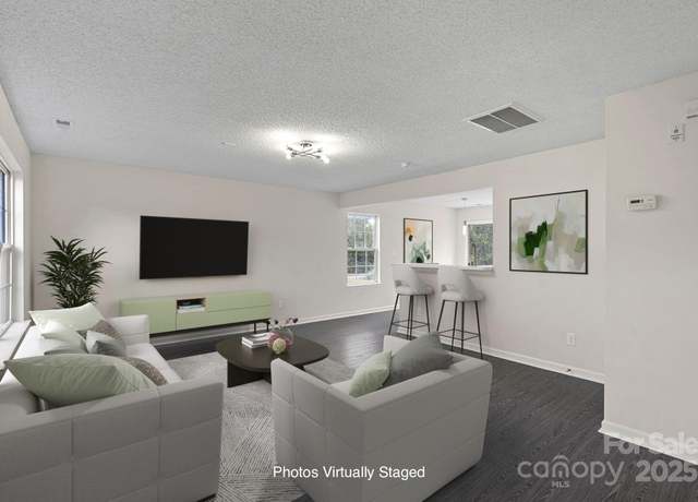 Property at 2807 Station Ln SW, Concord, NC 28025, 3 beds, 2.5 baths