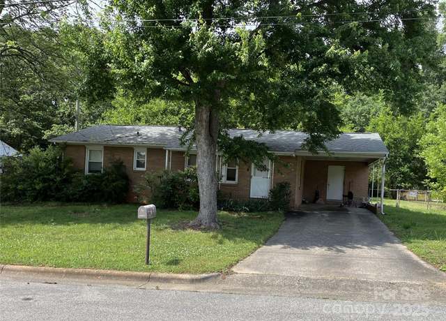 Property at 312 Fulton St, Kings Mountain, NC 28086, 3 beds, 1 bath