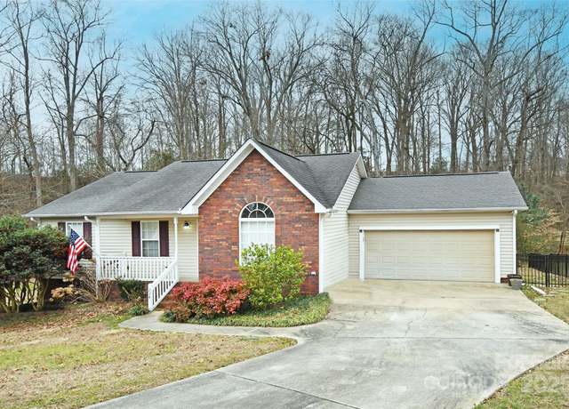Property at 234 Candle Ct NW, Concord, NC 28027, 3 beds, 2 baths