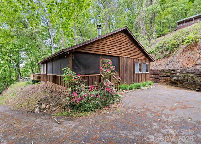 Property at 237 Biltmore Cir, Bryson City, NC 28713, 2 beds, 1 bath