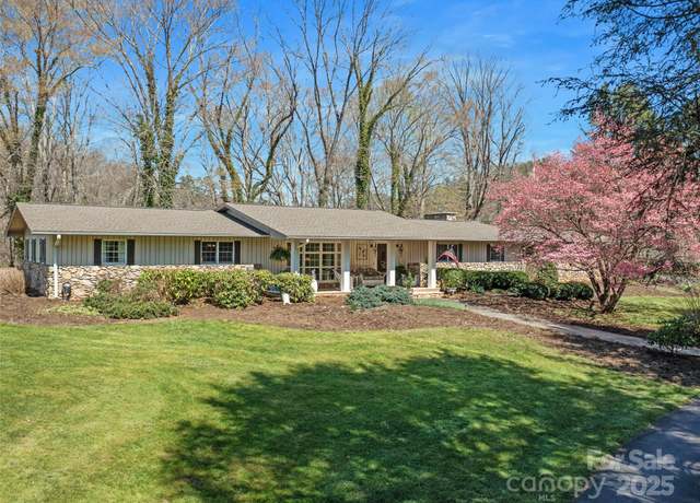 Property at 1617 California Creek Rd, Mars Hill, NC 28754, 4 beds, 3 baths