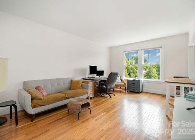 Property at 712 Louise Ave #304, Charlotte, NC 28204, 1 bed, 1.5 baths