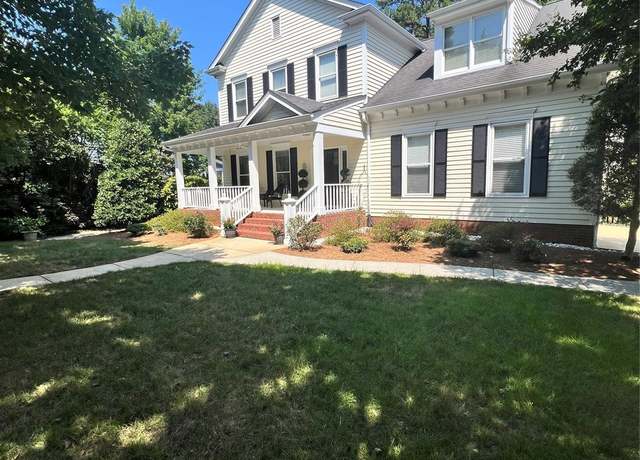 Property at 525 Ashby Dr, Davidson, NC 28036, 4 beds, 2.5 baths