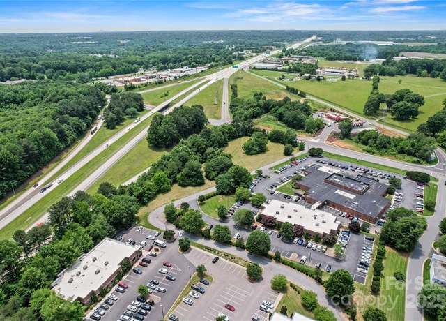 Property at 122 Sherlock Dr, Statesville, NC 28625