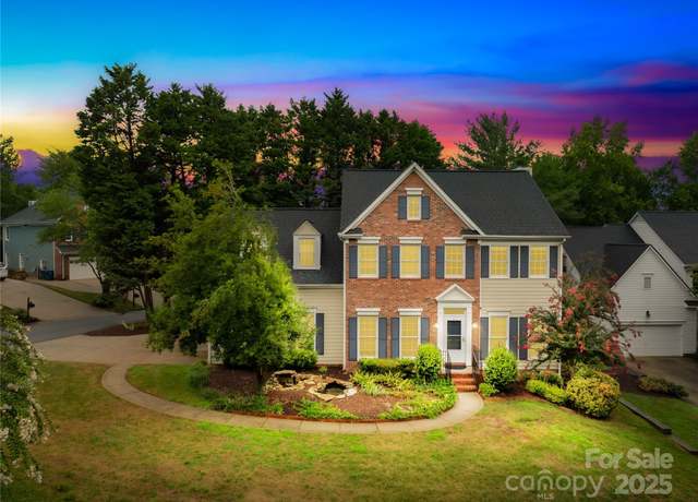 Property at 19739 Valiant Way, Cornelius, NC 28031, 4 beds, 2.5 baths