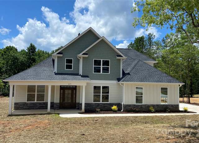 Property at 217 Heartland Dr, Rock Hill, SC 29732, 4 beds, 4 baths