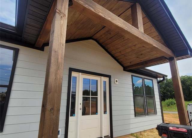 Property at 28647 NC Hwy 73 Hwy, Albemarle, NC 28001, 3 beds, 2 baths