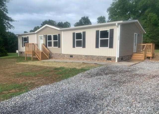 Property at 166 Eastgate Dr, Statesville, NC 28625, 3 beds, 2 baths
