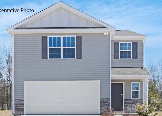 Property at 822 N Naughton St, Chester, SC 29706, 3 beds, 2.5 baths