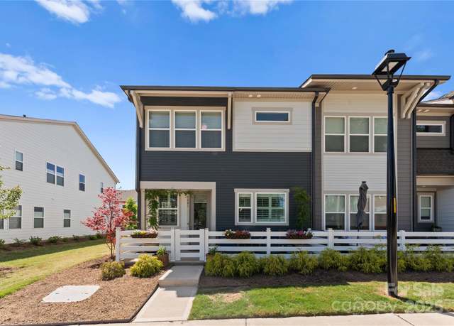 Property at 5481 Comiskey Aly, Kannapolis, NC 28081, 3 beds, 2.5 baths