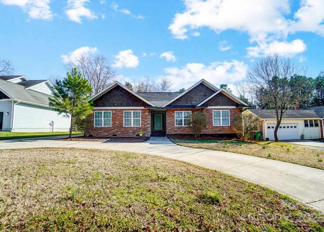 Property at 6618 Alexander Rd, Charlotte, NC 28270, 4 beds, 2 baths