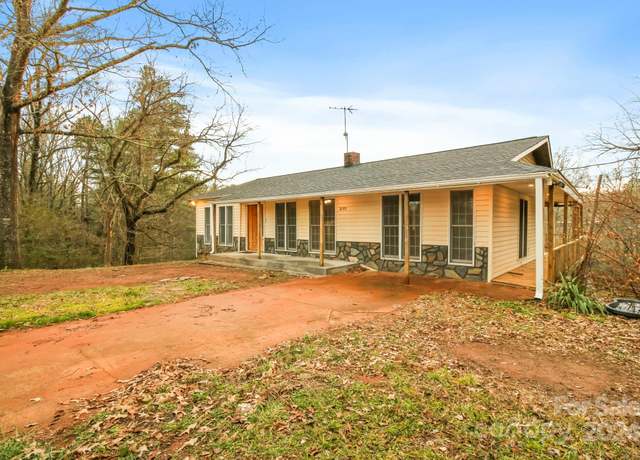 Property at 2155 Triplett Rd, Granite Falls, NC 28630, 3 beds, 3 baths