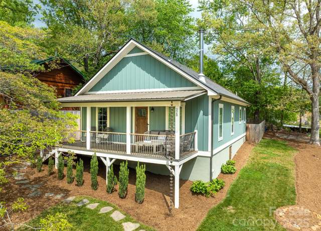 Property at 328 Mccoy Cove Rd, Black Mountain, NC 28711, 2 beds, 2 baths