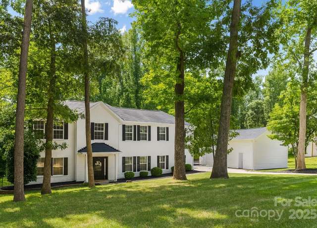 Property at 9027 Leah Meadow Ln #23, Charlotte, NC 28227, 4 beds, 2.5 baths
