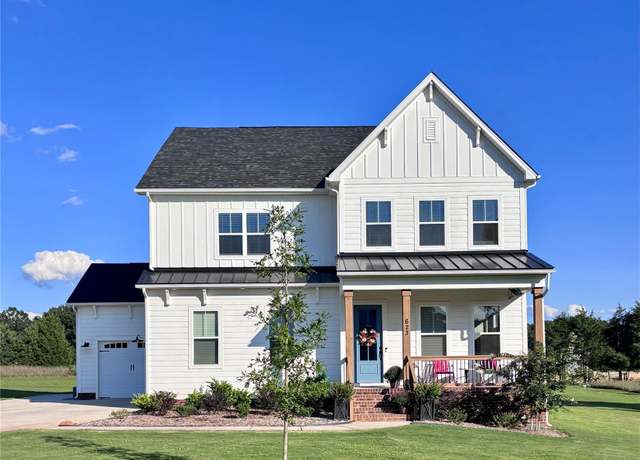 Property at 623 Plowshare Way, Clover, SC 29710, 5 beds, 4.5 baths