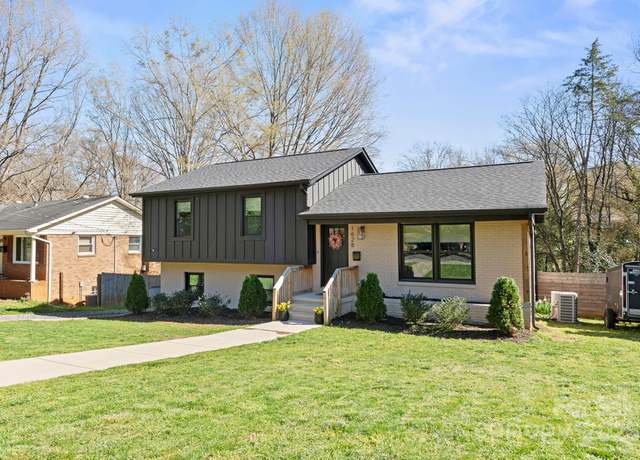 Property at 1628 Starbrook Dr, Charlotte, NC 28210, 4 beds, 2 baths