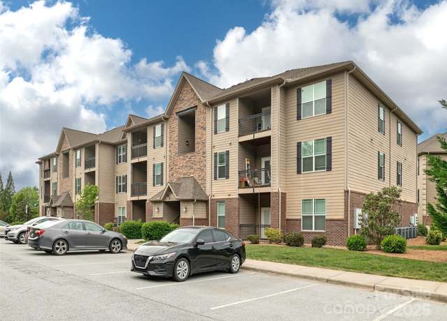 Property at 91 Brickton Village Cir #206, Fletcher, NC 28732, 2 beds, 2 baths