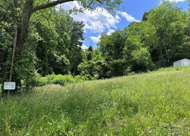 Property at 105 Round Table Trl #6, Asheville, NC 28803