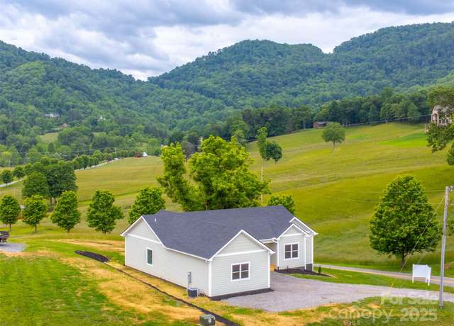Property at 12 Gracie Rose St, Clyde, NC 28785, 3 beds, 2 baths