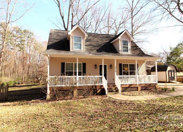 Property at 1256 Twin Lakes Rd, Rock Hill, SC 29732, 3 beds, 2.5 baths