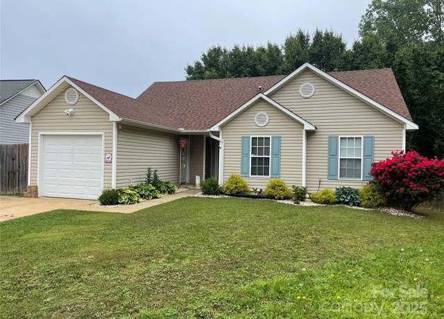 Property at 5804 Crosswinds Ct, Indian Trail, NC 28079, 3 beds, 2 baths