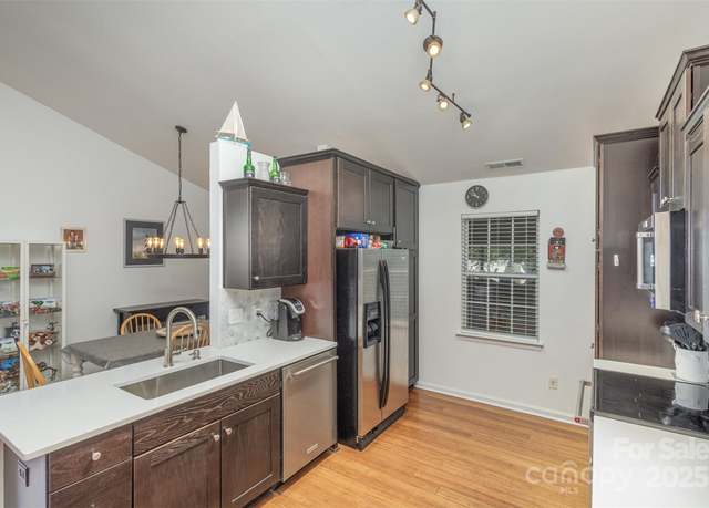 Property at 5804 Crosswinds Ct, Indian Trail, NC 28079, 3 beds, 2 baths