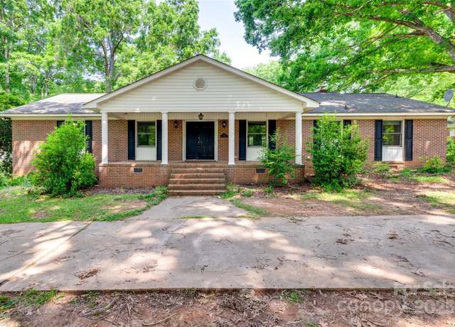 Property at 257 Amity Dr, York, SC 29745, 4 beds, 2.5 baths