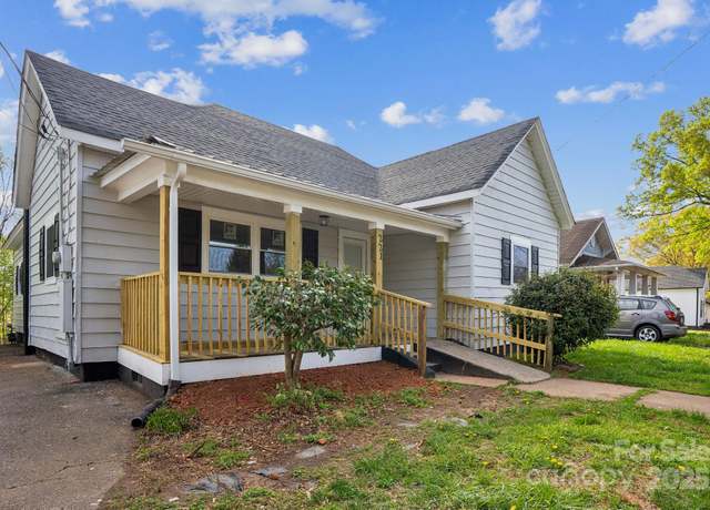 Property at 221 N Davis Ave, Newton, NC 28658, 2 beds, 1 bath