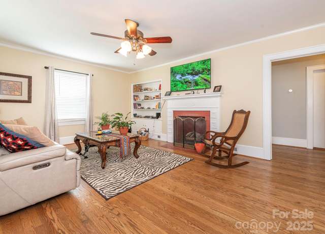Property at 175 Pine St, Rutherfordton, NC 28139, 2 beds, 1 bath
