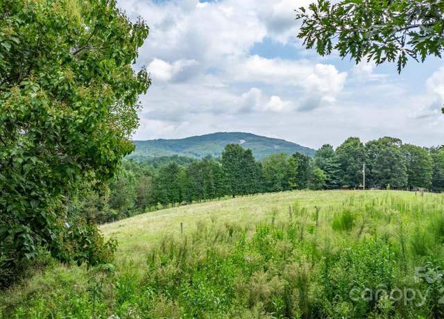 Property at 206 Rocky Top Rd, Taylorsville, NC 28681, 3 beds, 2 baths