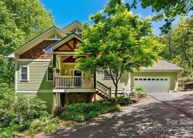 Property at 27 Hunting Lodge Dr, Black Mountain, NC 28711, 4 beds, 3 baths