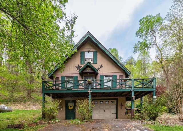Property at 380 Echo Hill Dr, Green Mountain, NC 28740, 3 beds, 2.5 baths