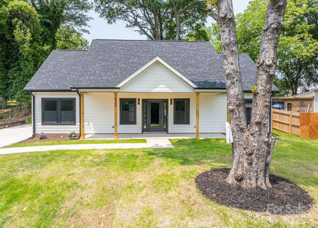 Property at 520 E Main St, Dallas, NC 28034, 3 beds, 2 baths