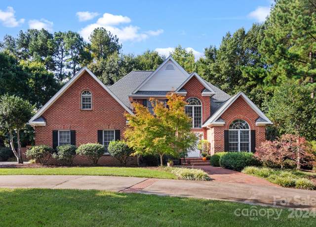 Property at 1408 Stone Gate Dr, Shelby, NC 28150, 5 beds, 3.5 baths
