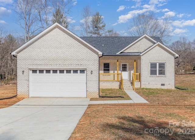Property at 2385 Kool Park Rd NE #2, Hickory, NC 28601, 3 beds, 2 baths