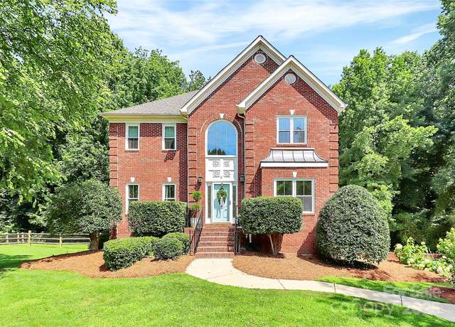 Property at 655 Powder Horn Ln, Indian Trail, NC 28079, 4 beds, 3.5 baths