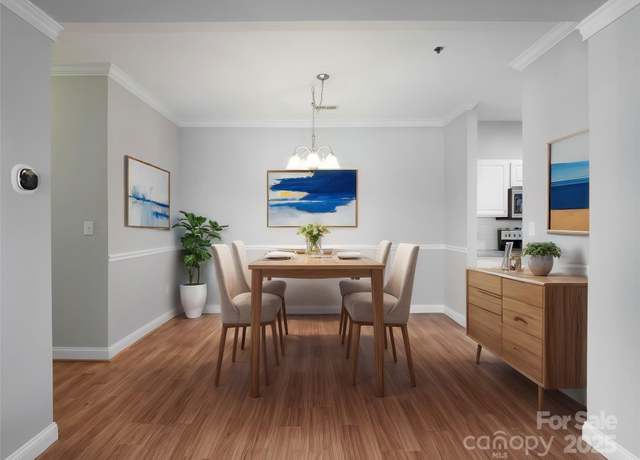 Property at 5617 Fairview Rd #9, Charlotte, NC 28209, 3 beds, 2 baths